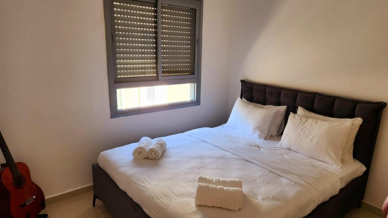 Melony Apartments Yam Suf Street エイラート エクステリア 写真