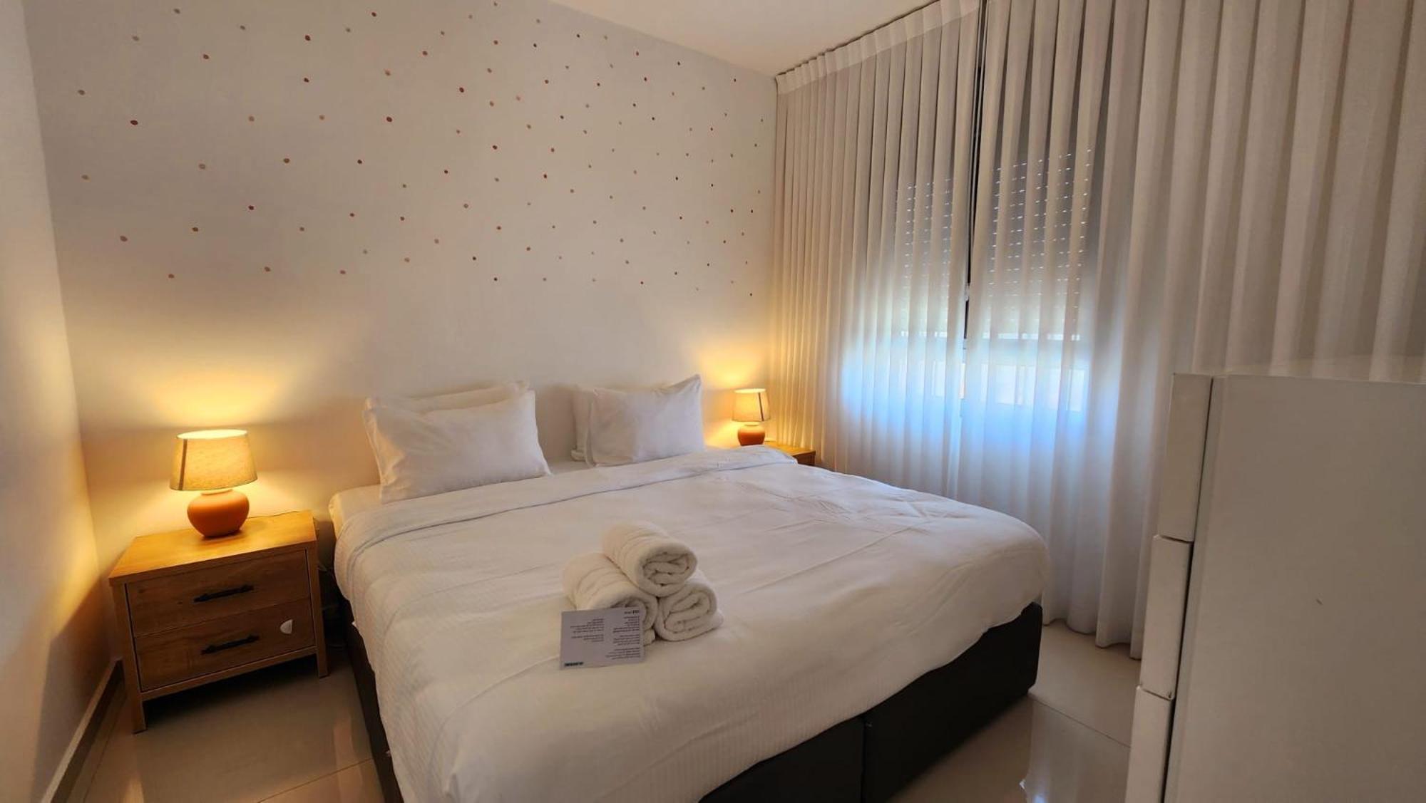Melony Apartments Yam Suf Street エイラート エクステリア 写真